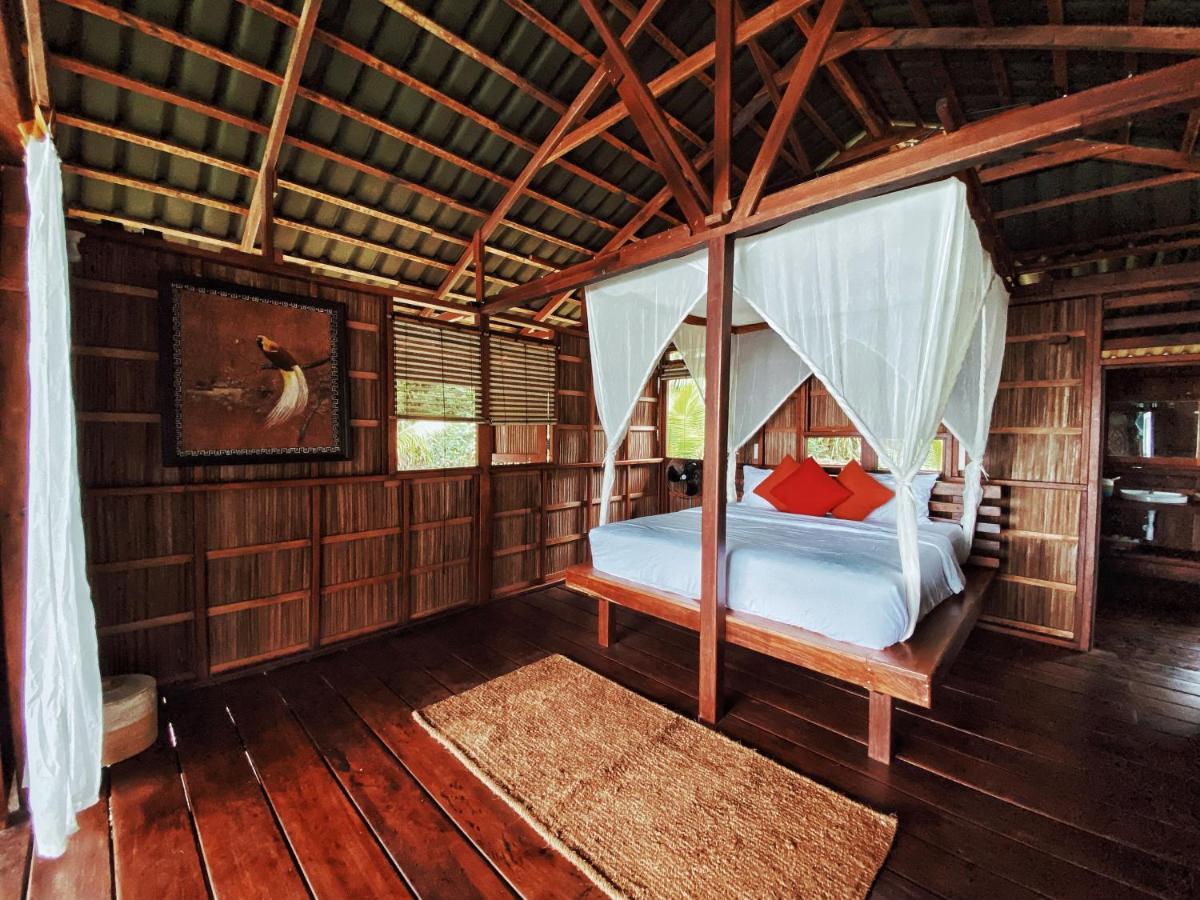 Raja Ampat Eco Lodge Tapokreng Экстерьер фото