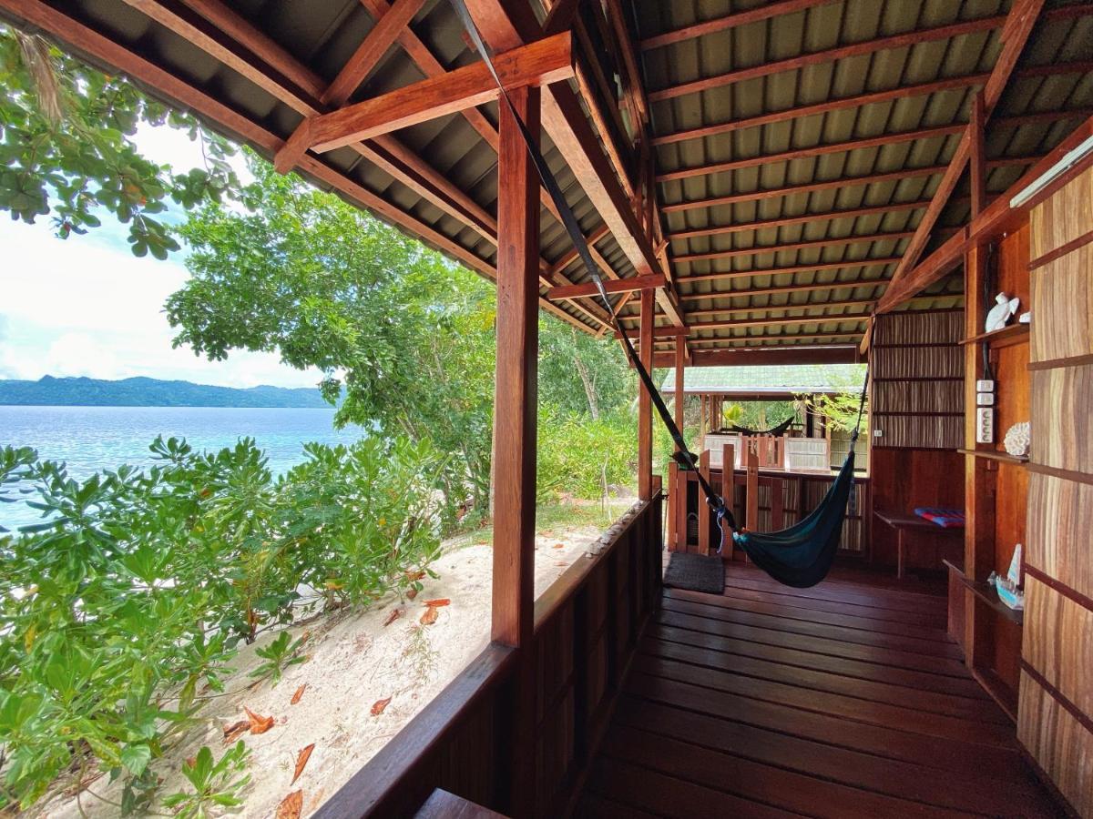 Raja Ampat Eco Lodge Tapokreng Экстерьер фото
