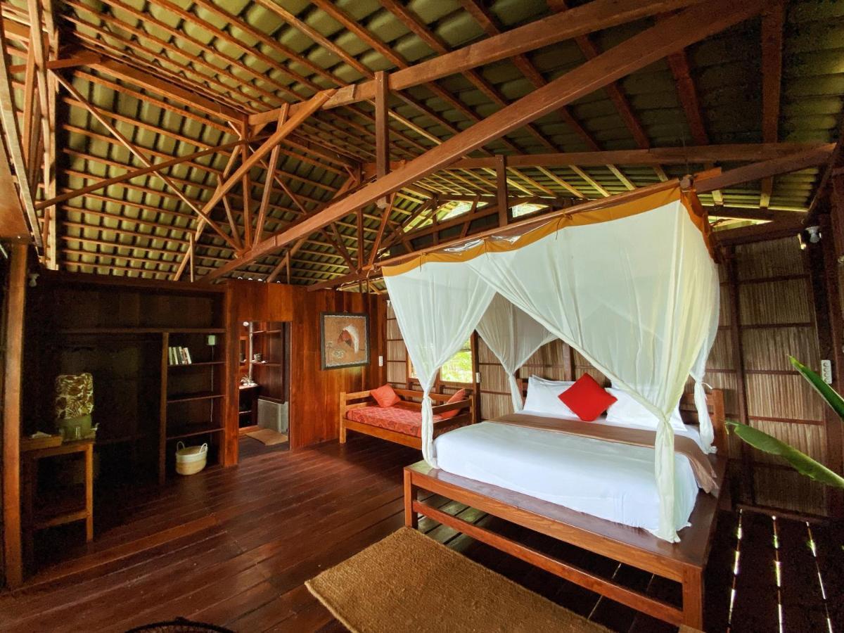 Raja Ampat Eco Lodge Tapokreng Экстерьер фото